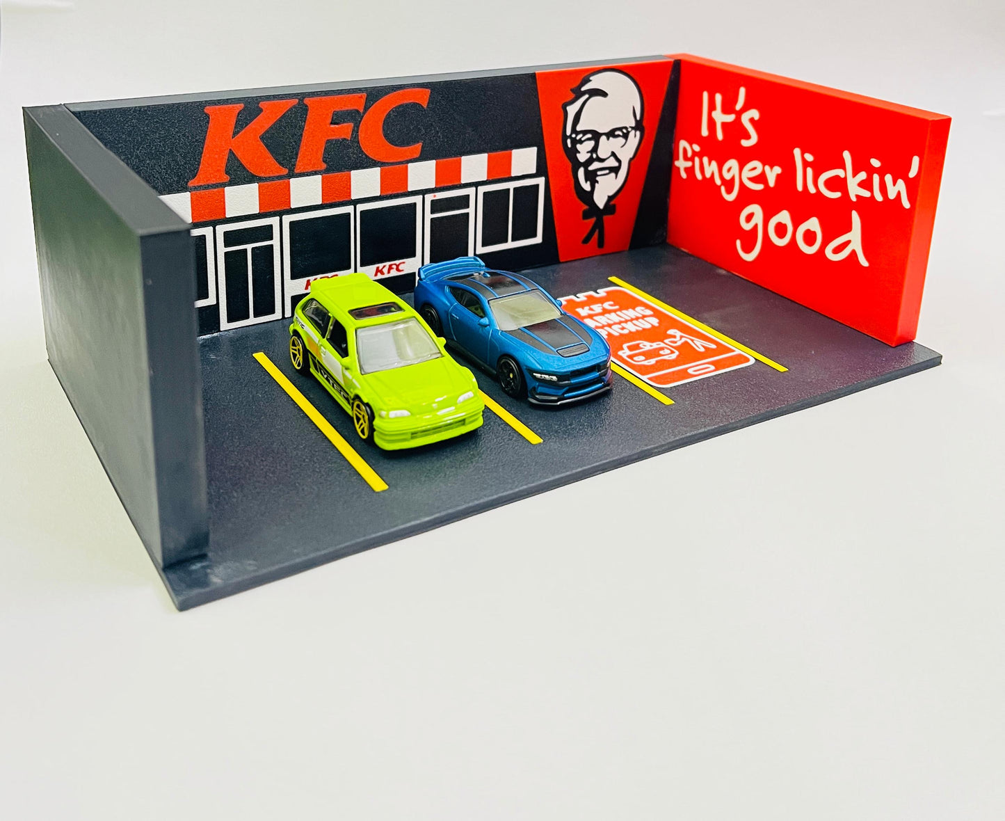 KFC THEME MINI GARAGE DISPLAY