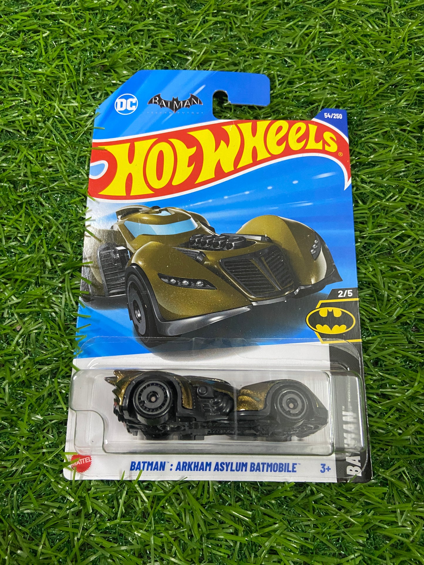 ARKHAM ASYLUM BATMOBILE (Imported)
