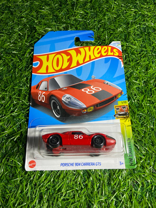 Porsche 904