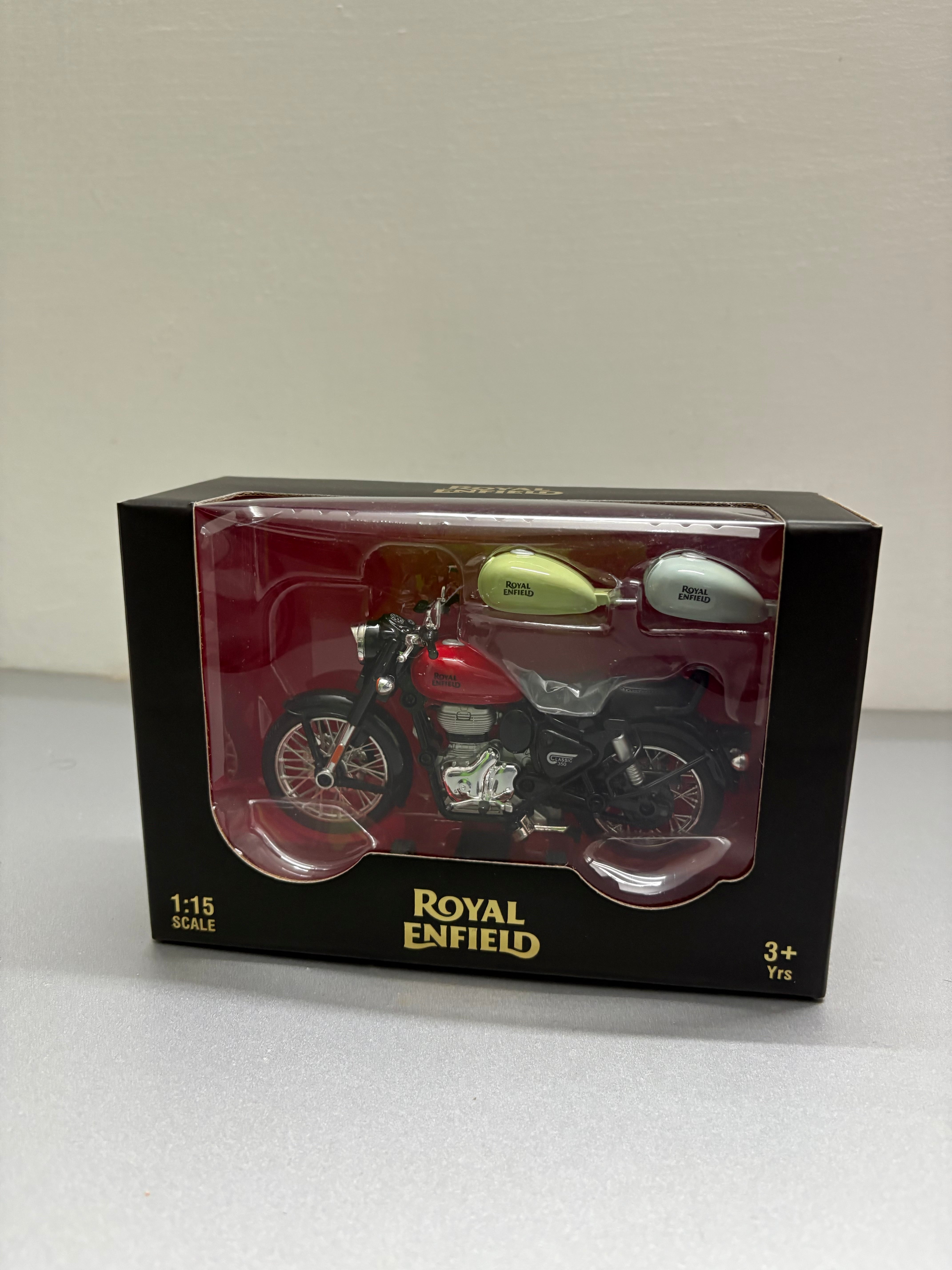 Other Collectibles – Rolling Metal Collectibles