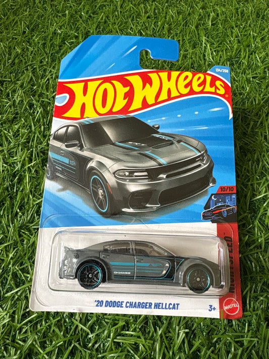 Dodge Charger Hellcat