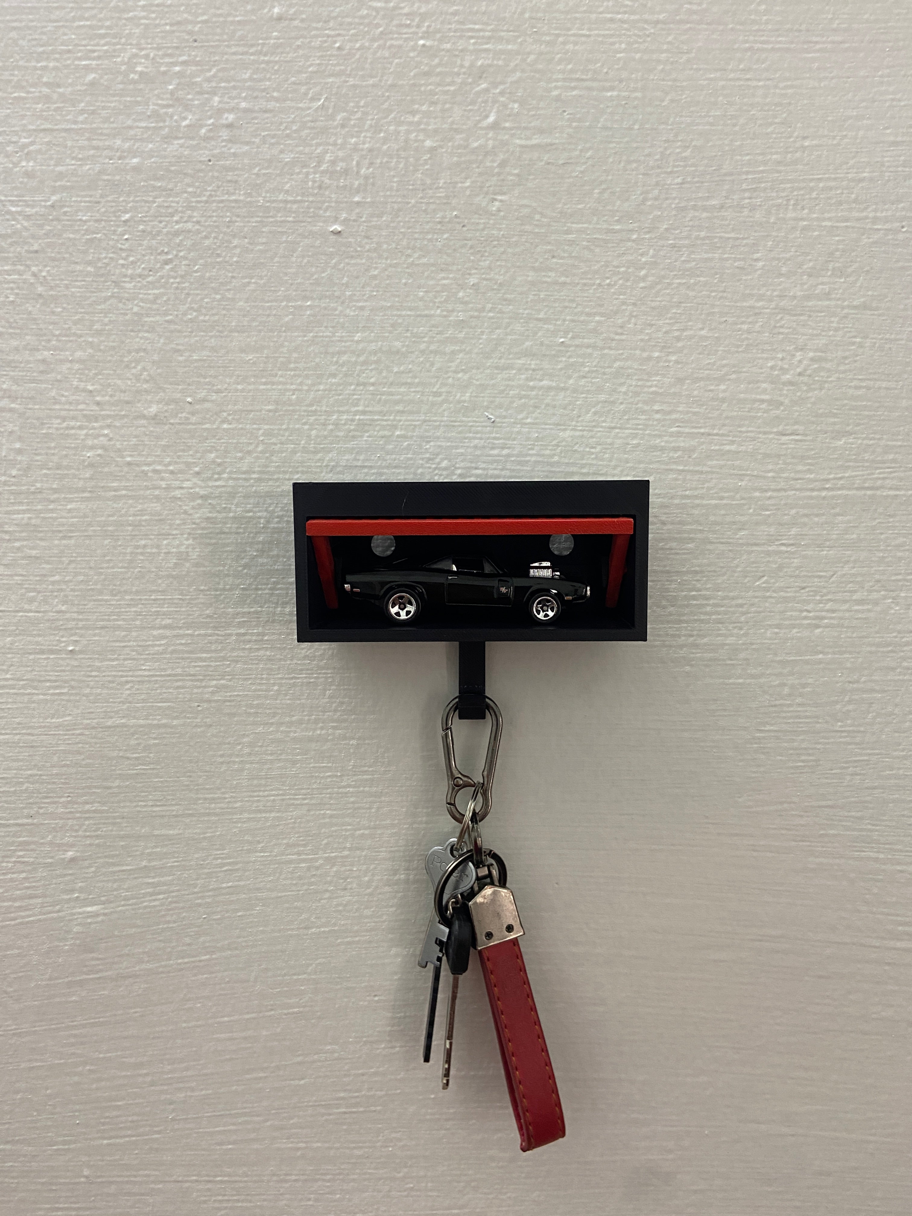 GARAGE KEY HOLDER WITH OPENABLE DOOR - BLACK/RED – Rolling Metal ...