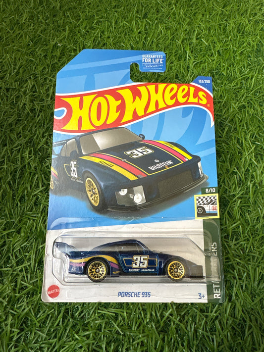 Porsche 935